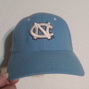 Zepher Z Fit North Carolina Tar Heels Fitted Hat S